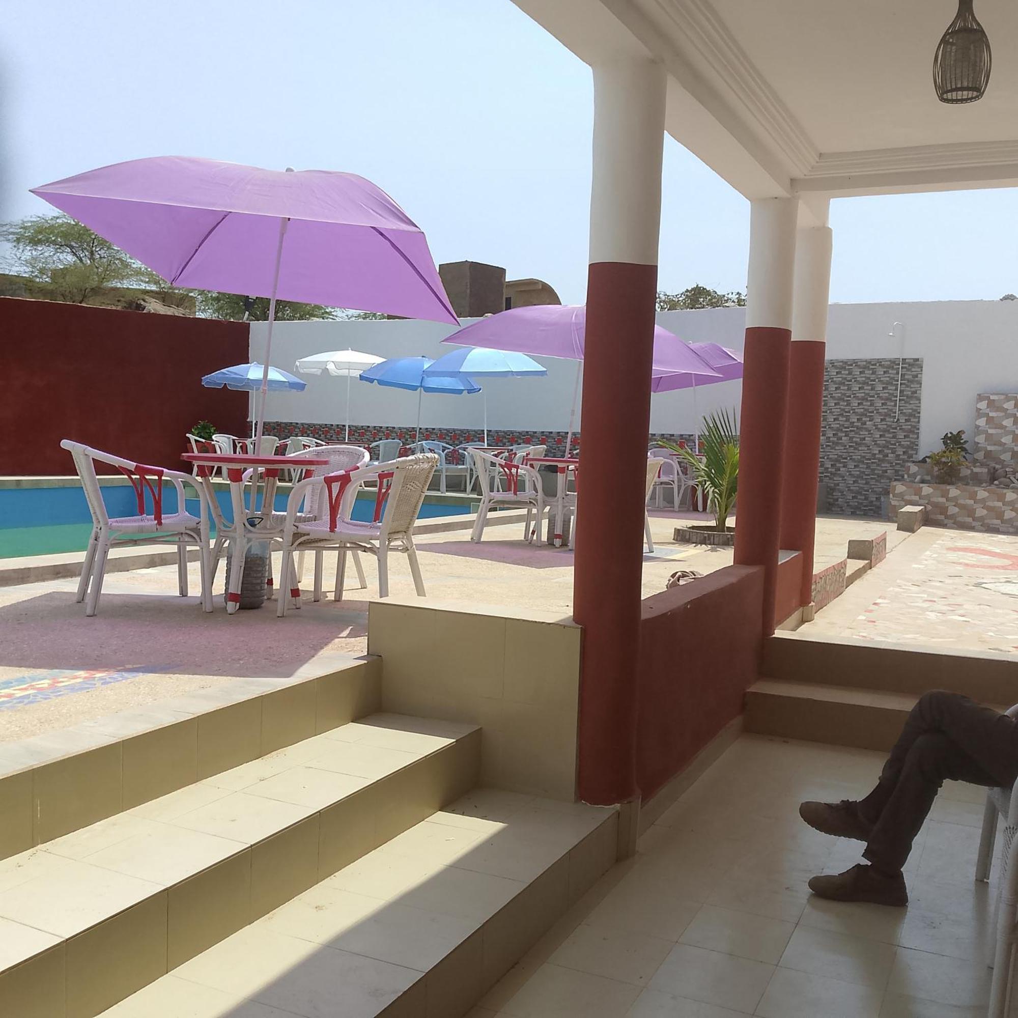 Chez Mimi Hotel Toubab Dialaw Luaran gambar